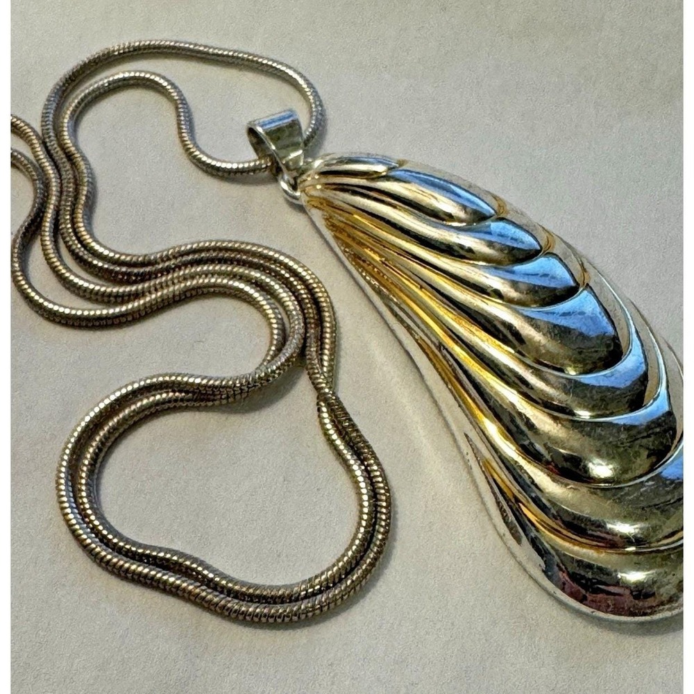 Two Tone Silver Gold Sculptural Shell Pendant Snake Chain Necklace Modernist‎